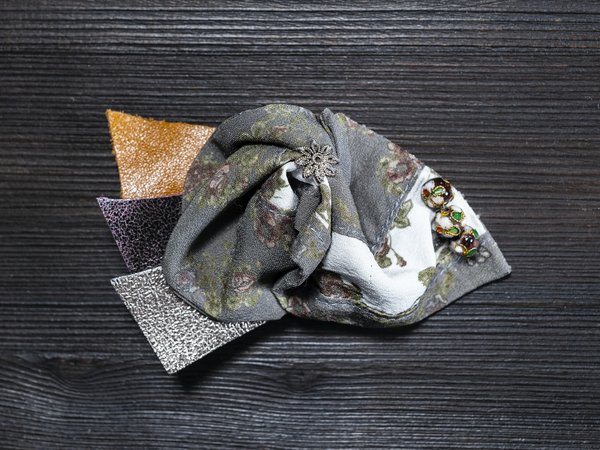 Comment réaliser une cloison amovible design pour diviser un grand espace ?